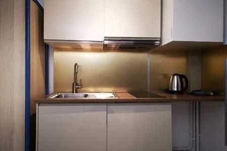 Charmant Studio Meuble 30 Min Paris, 5 Min Evry, Proche Aeroport Orly Ris-Orangis エクステリア 写真